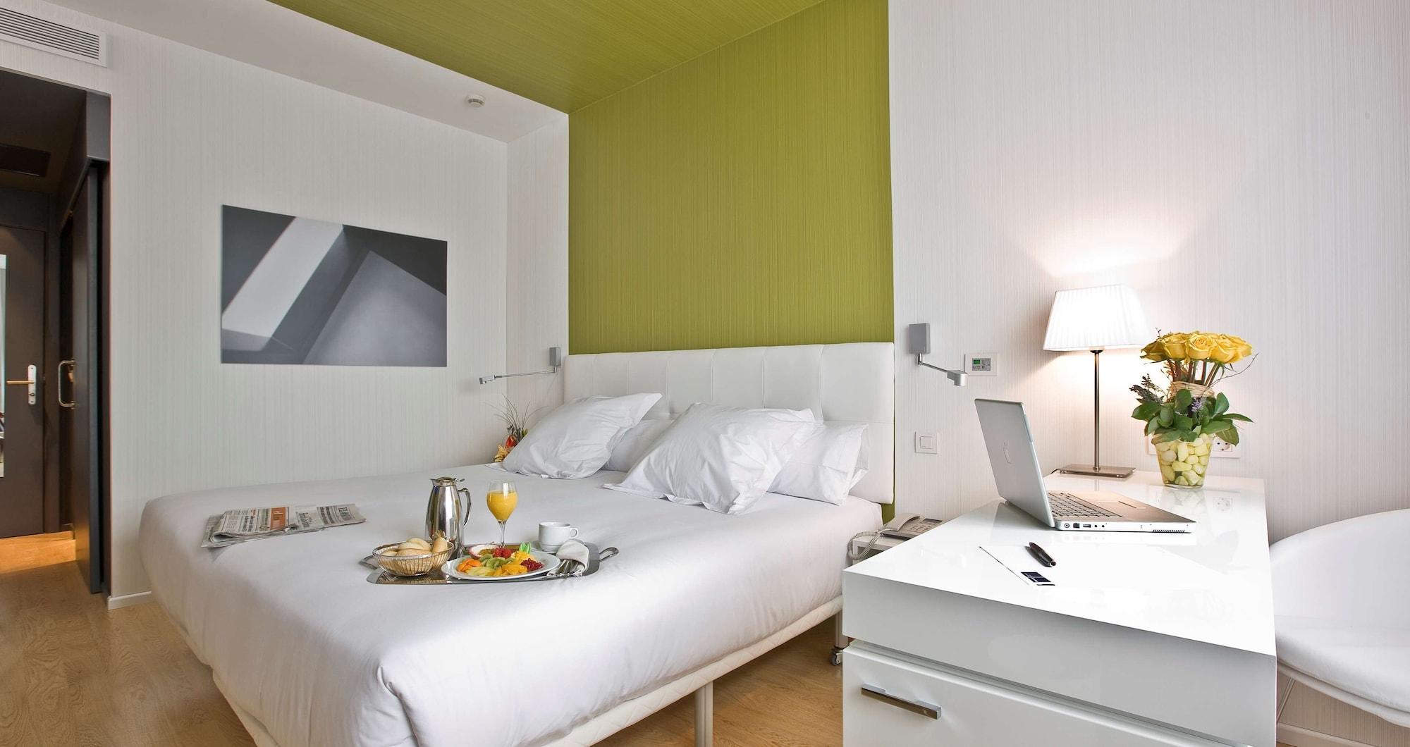 Hotel Zentral Castellana Norte Madrid Bilik gambar