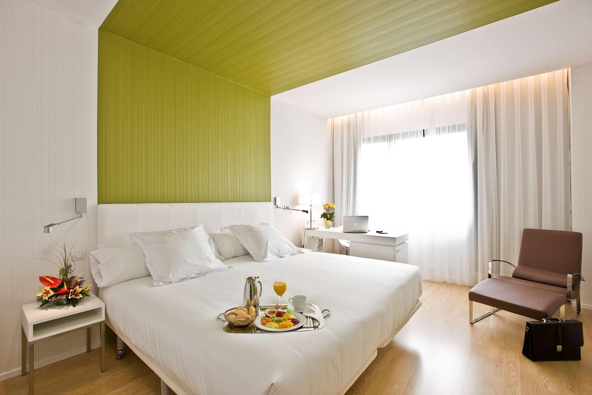 Hotel Zentral Castellana Norte Madrid Bilik gambar